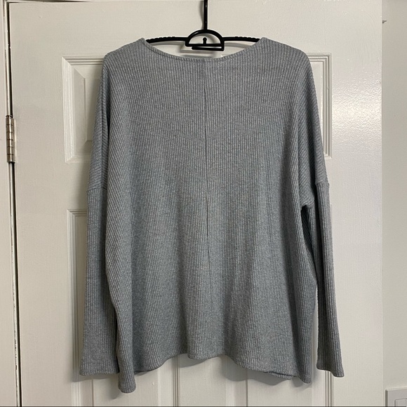 BDG Sweater from Urban Outfitters - Picture 2 of 4